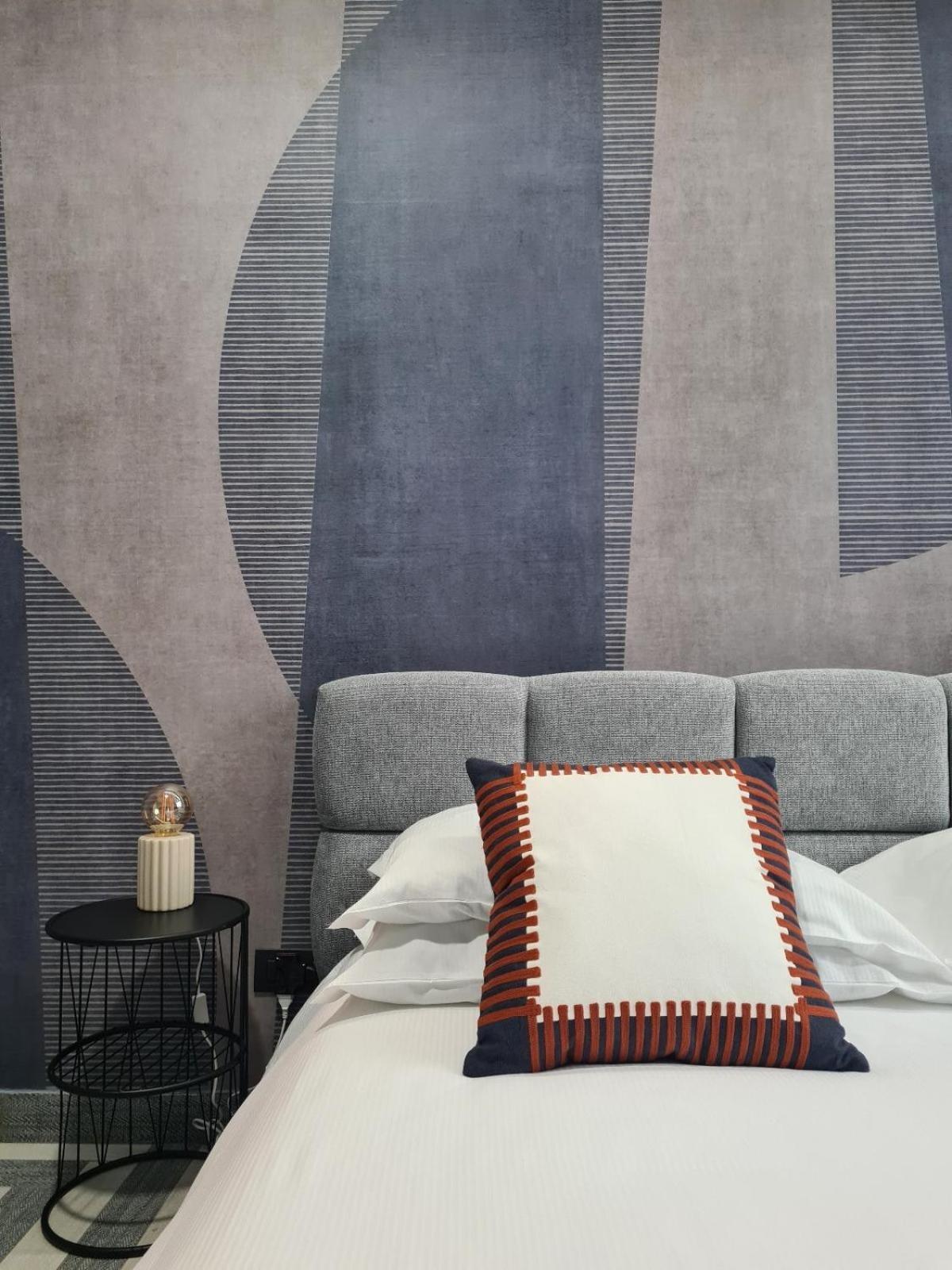 Serendipity Rooms - Navigli มิลาน ภายนอก รูปภาพ